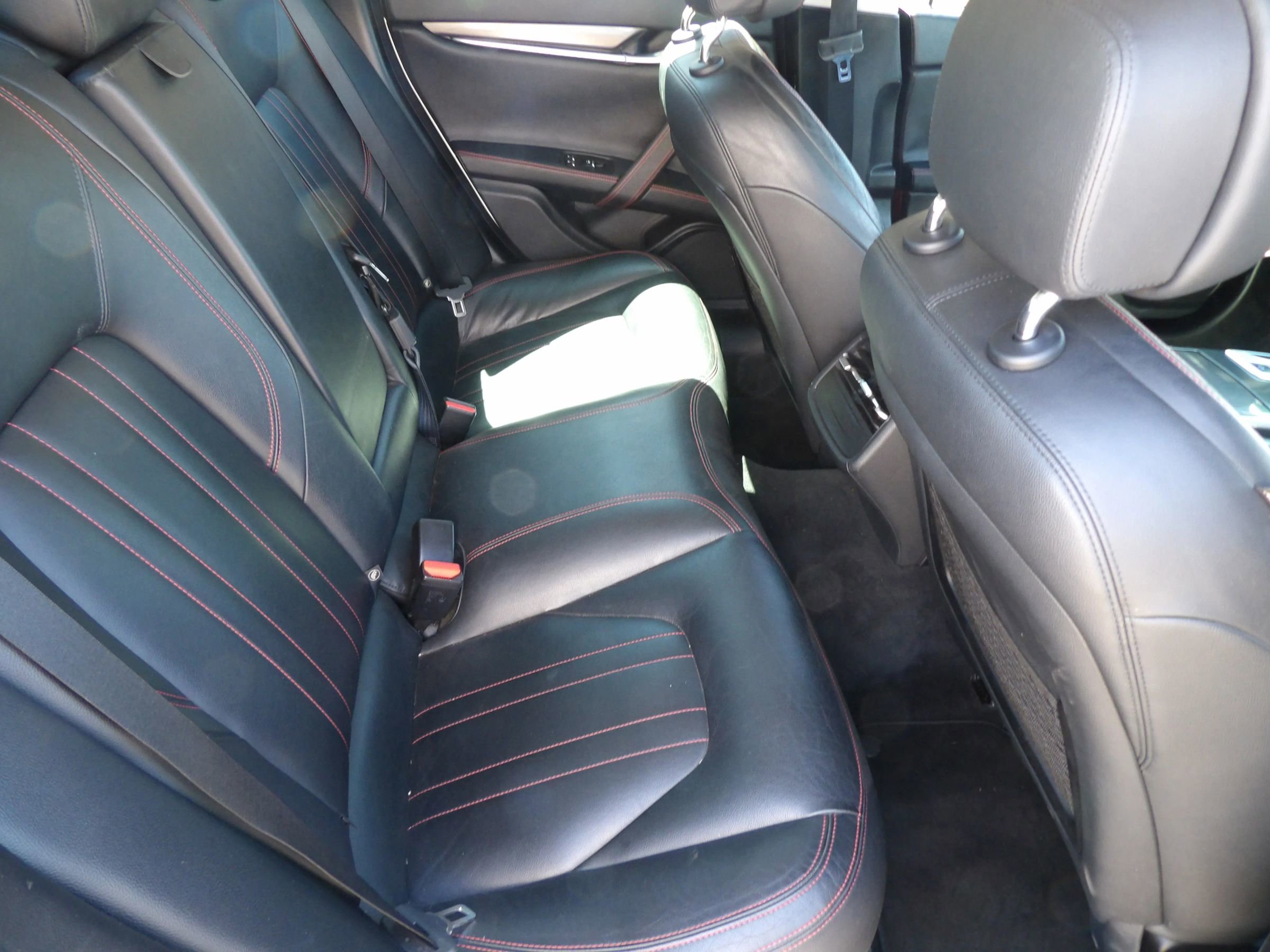 Used 2016 Maserati Ghibli Sedan 4D image 14