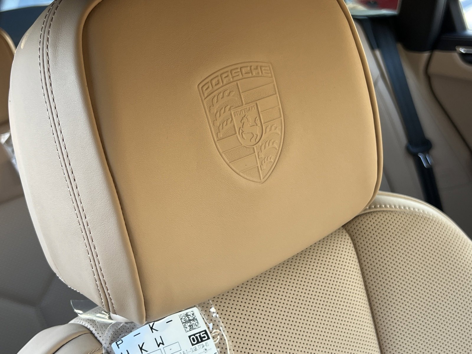 New 2026 Porsche Macan image 33