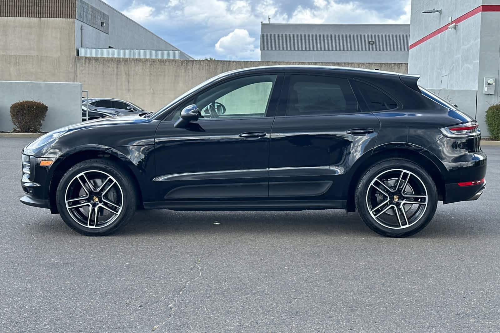 Used 2020 Porsche Macan S AWD/4WD image 9
