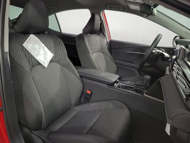 Used 2026 Toyota Camry LE image 15