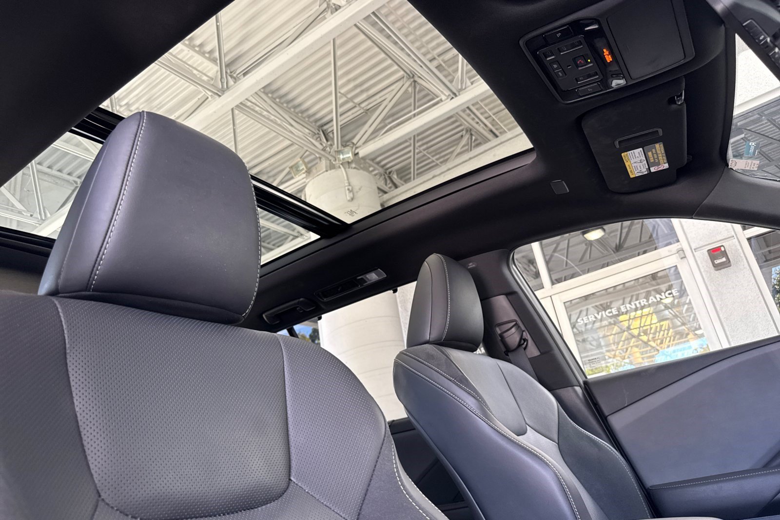 Certified 2026 Lexus TX 550h AWD Plug-In Hybrid w/ Technology Package image 22