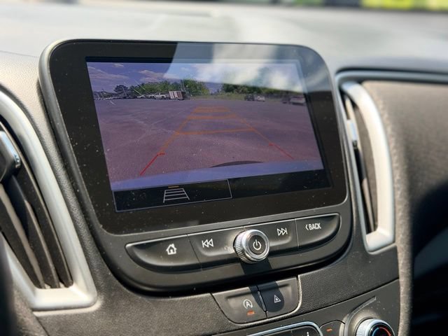 Used 2024 Chevrolet Malibu LT FWD image 15