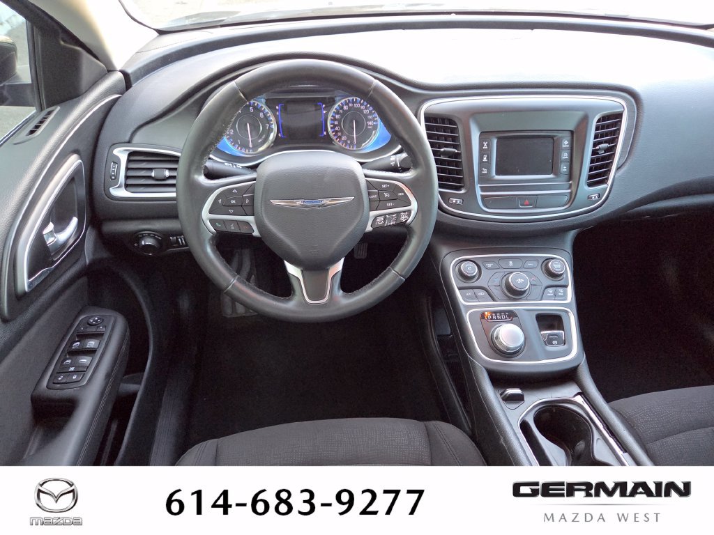 Used 2015 Chrysler 200 Limited w/ Convenience Group FWD image 17