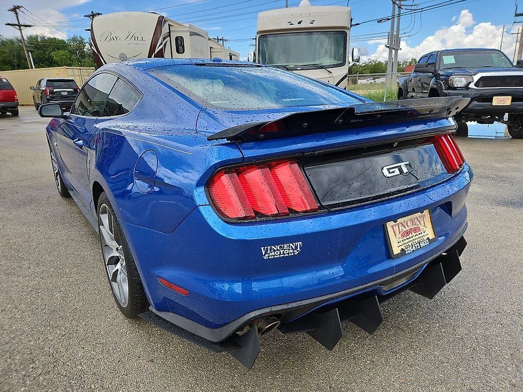 Used 2017 Ford Mustang GT Premium w/ Equipment Group 401A RWD image 5