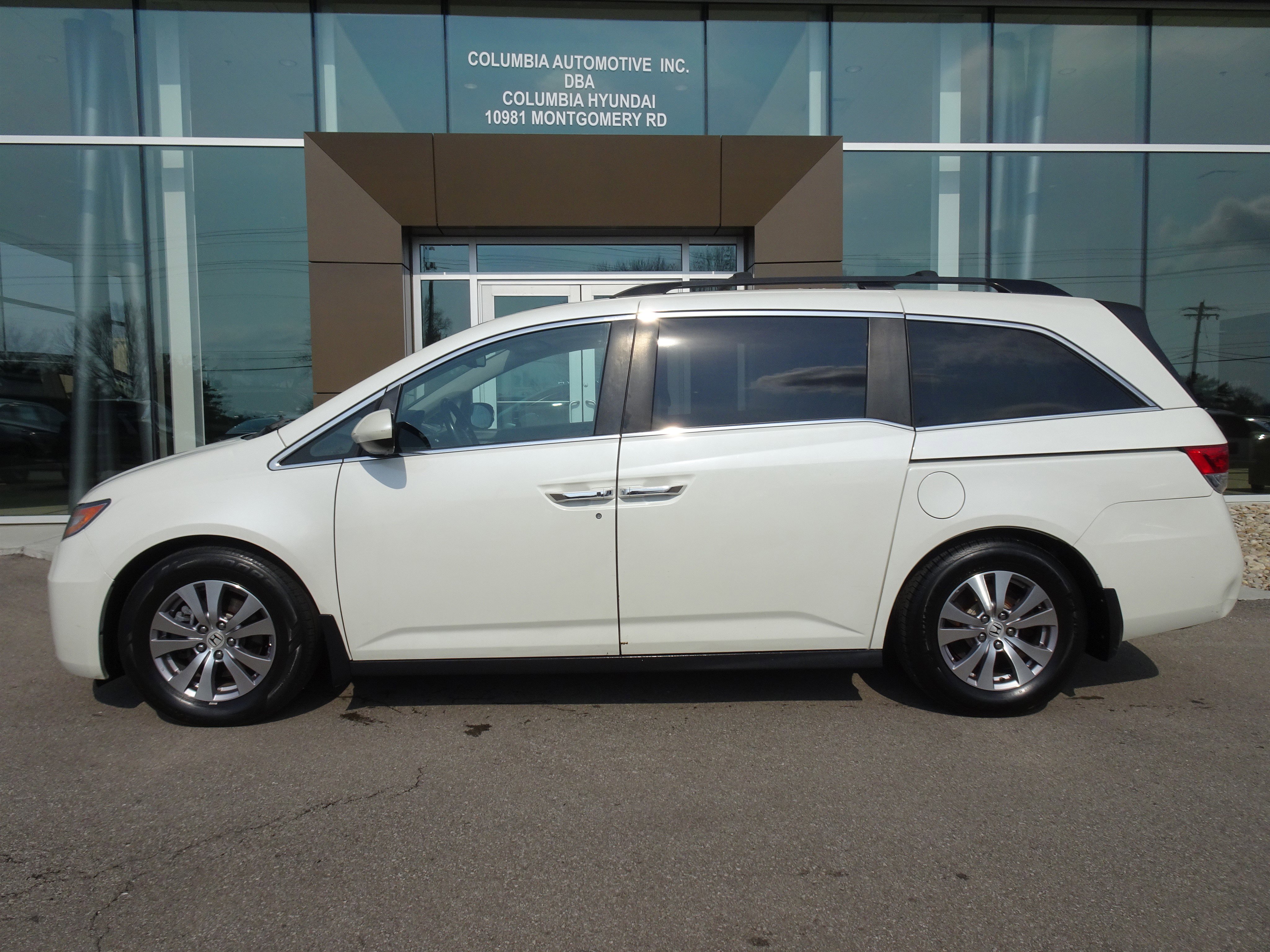 Used 2015 Honda Odyssey EX-L image 2