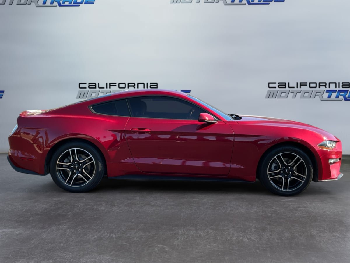 Used 2020 Ford Mustang Coupe w/ Equipment Group 101A RWD image 4