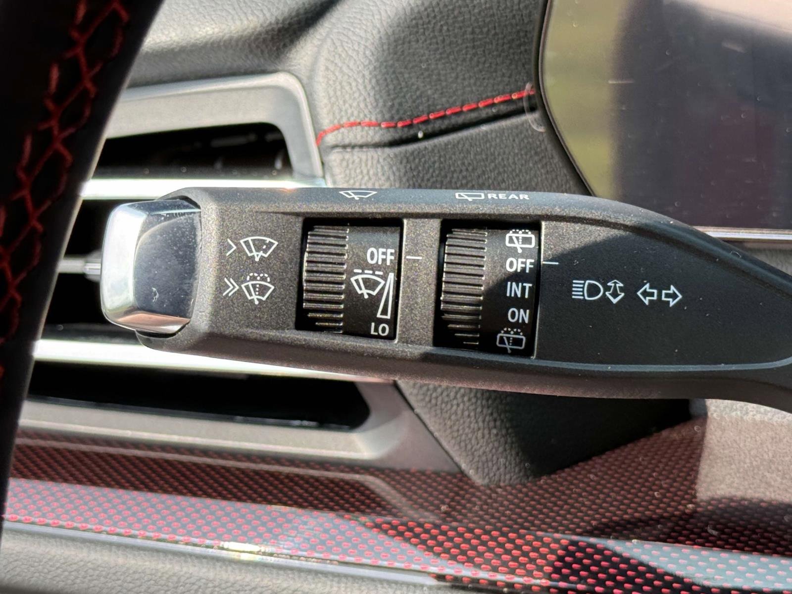 New 2026 Chevrolet Traverse RS w/ LPO, Floor Liner Package image 15