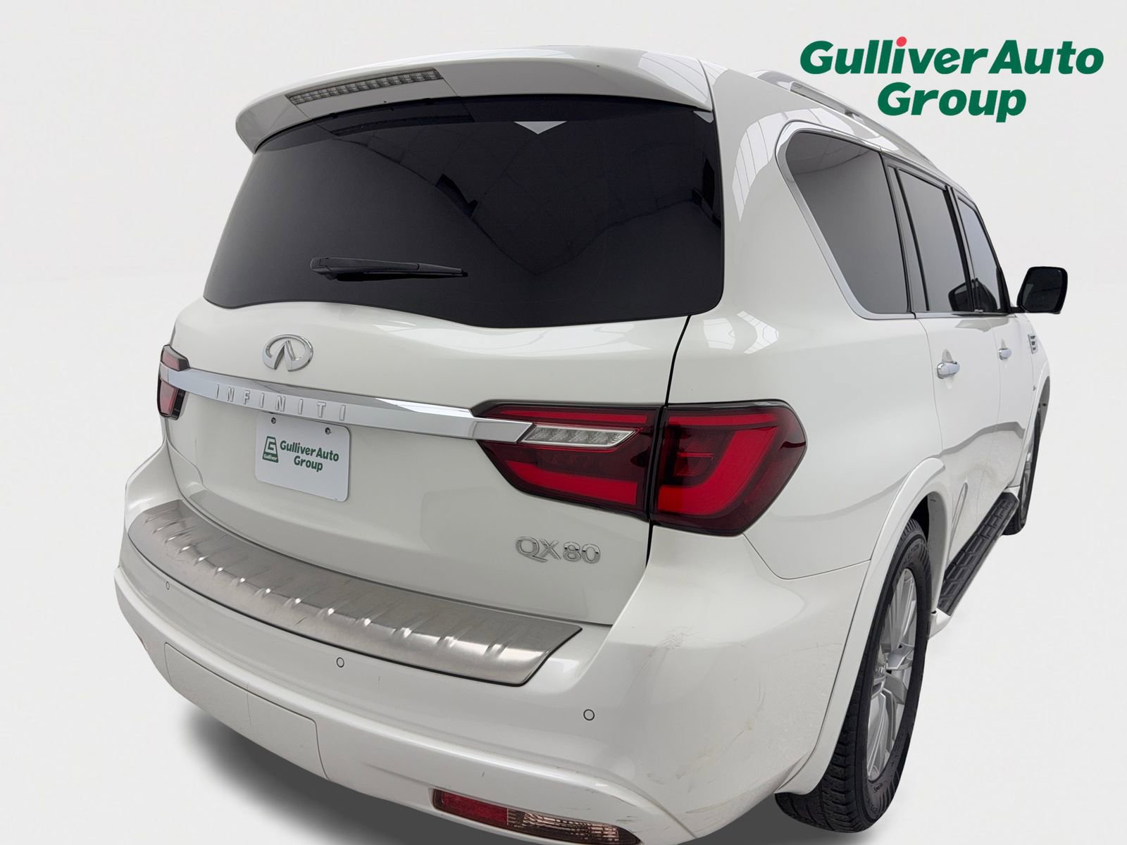 Used 2018 INFINITI QX80 2WD w/ Driver Assistance Package image 8