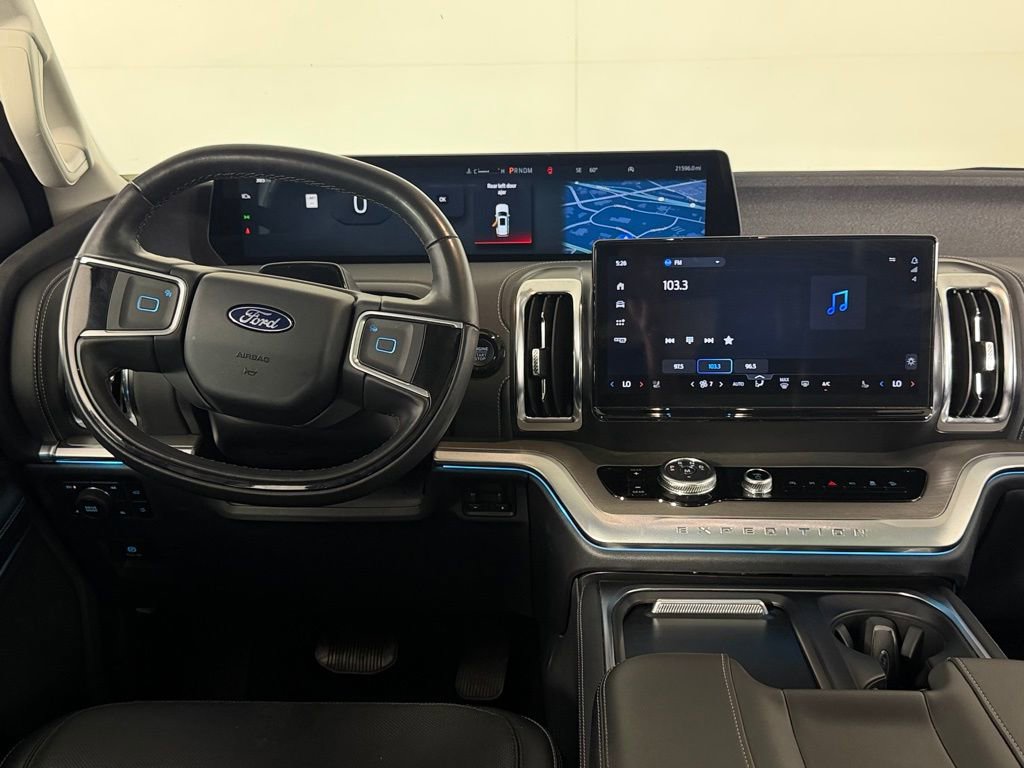 Used 2025 Ford Expedition Max Platinum AWD/4WD image 29