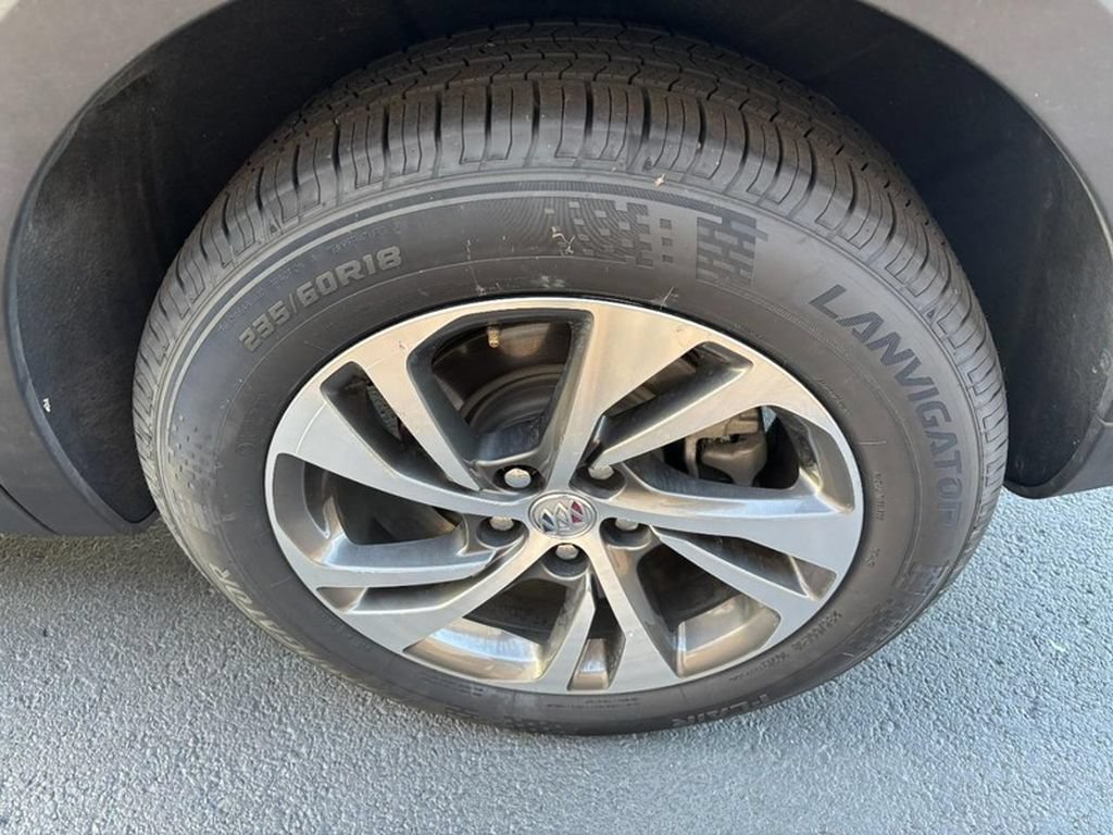 Used 2023 Buick Envision Essence FWD image 8