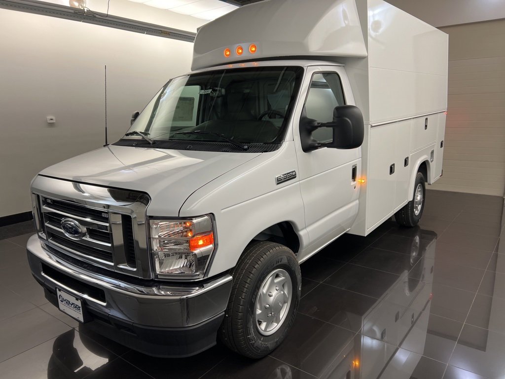 New 2025 Ford E-350 and Econoline 350 Super Duty w/ Power Equipment Group image 3
