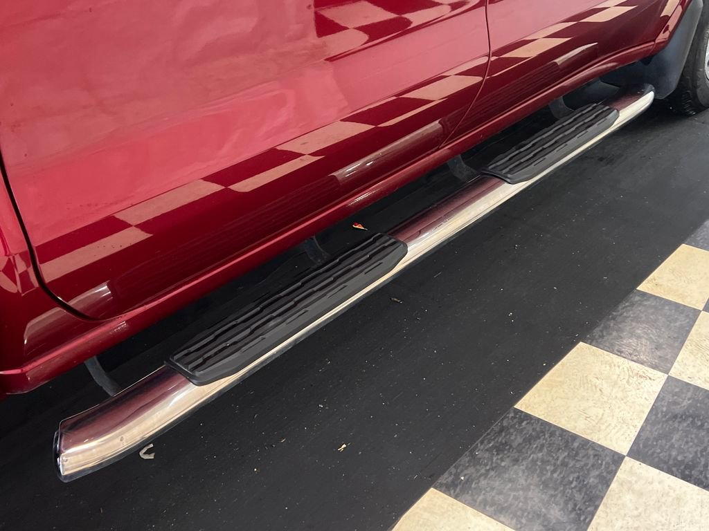 Used 2019 Chevrolet Silverado 1500 LT w/ All-Star Edition AWD/4WD image 18