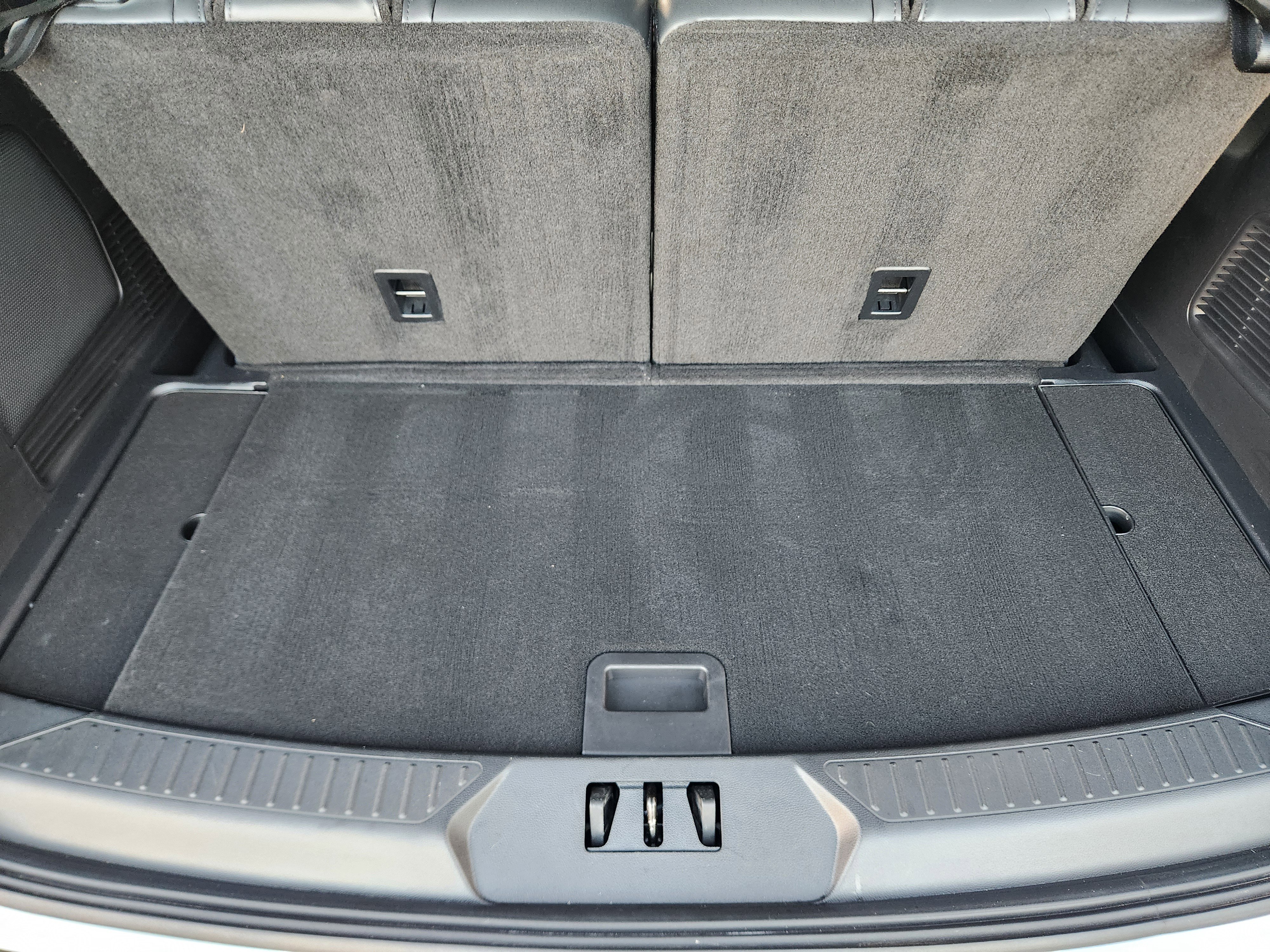 Used 2025 Ford Explorer ST w/ Sun And Sound Package image 35