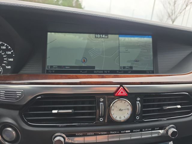 Used 2017 Genesis G90 3.3T Premium image 36