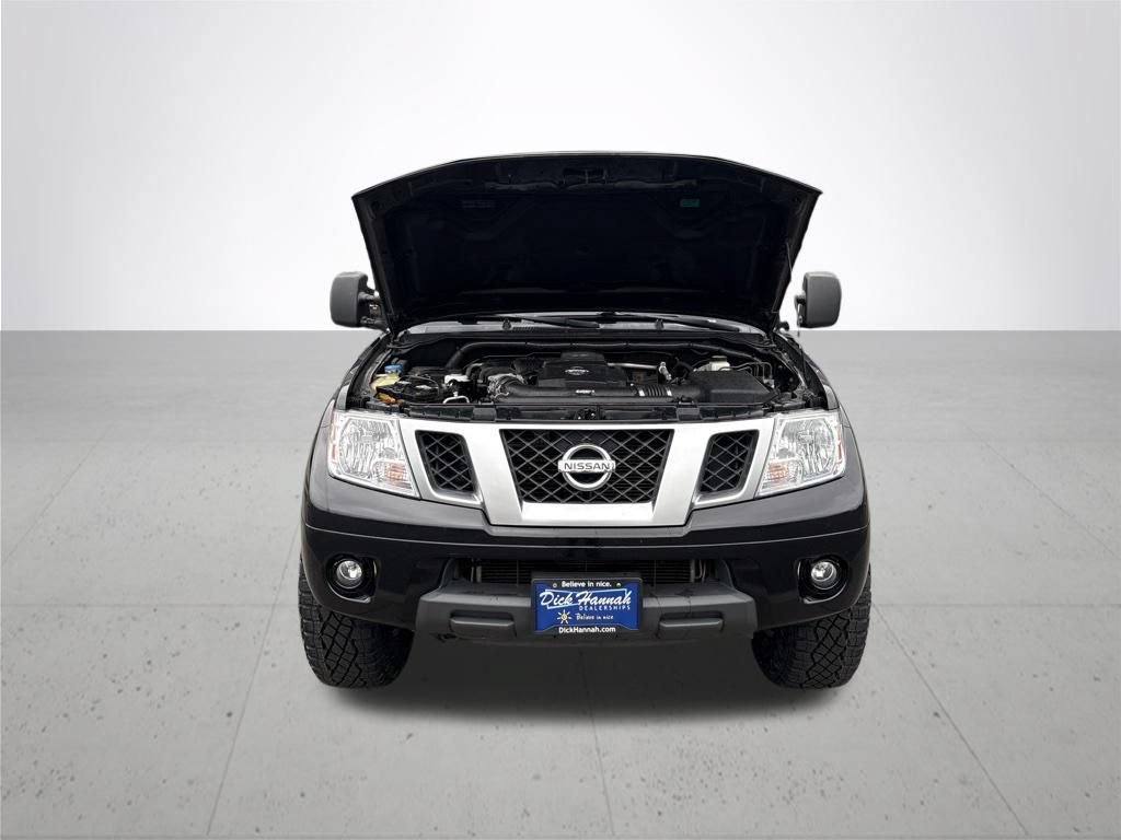 Used 2018 Nissan Frontier PRO-4X AWD/4WD image 3