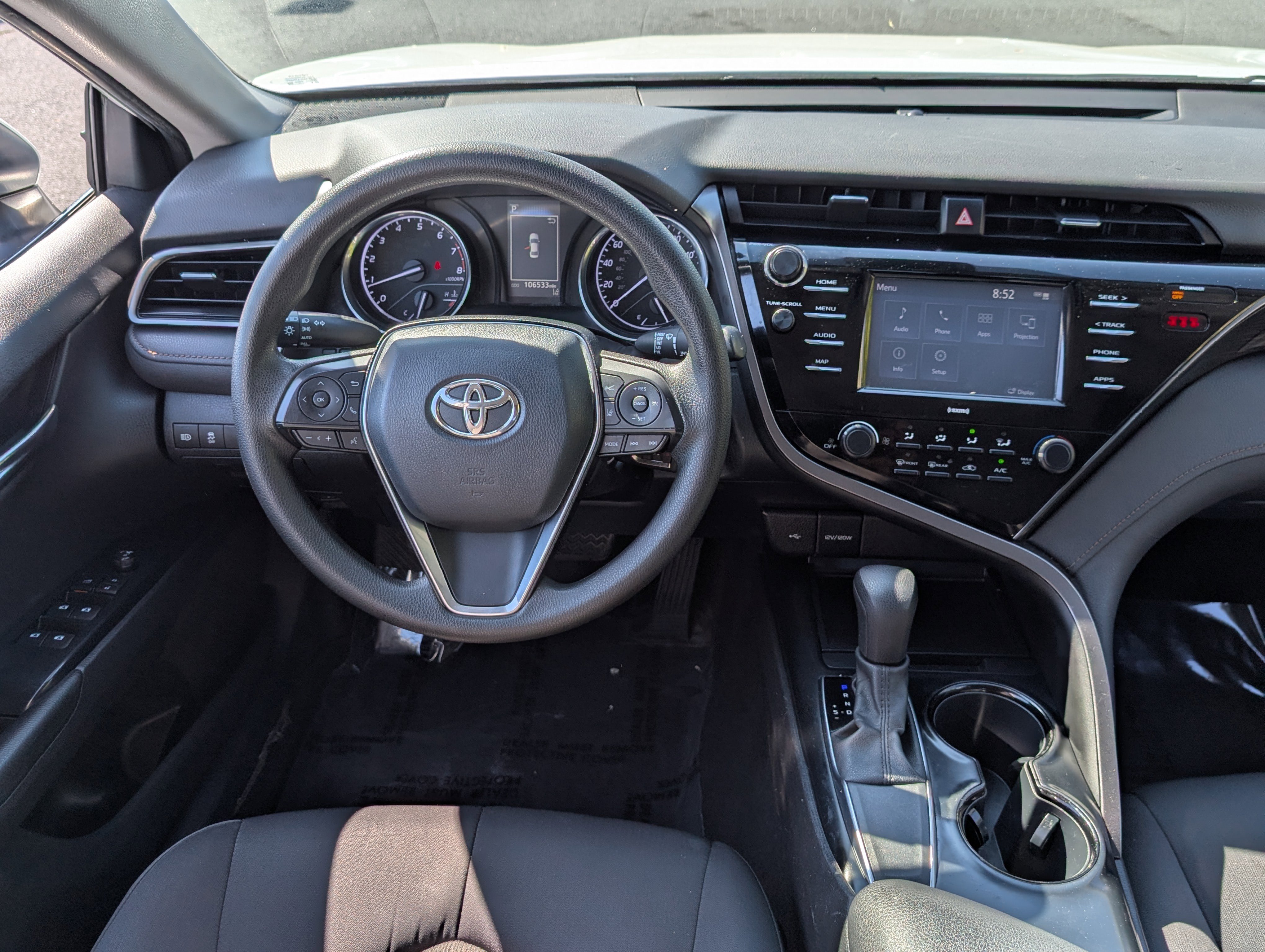 Used 2020 Toyota Camry LE FWD image 14