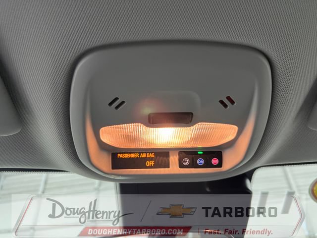 Used 2025 Chevrolet Trax LT FWD image 47
