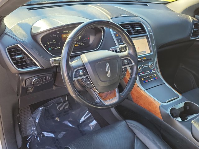 Used 2019 Lincoln Nautilus Reserve image 22