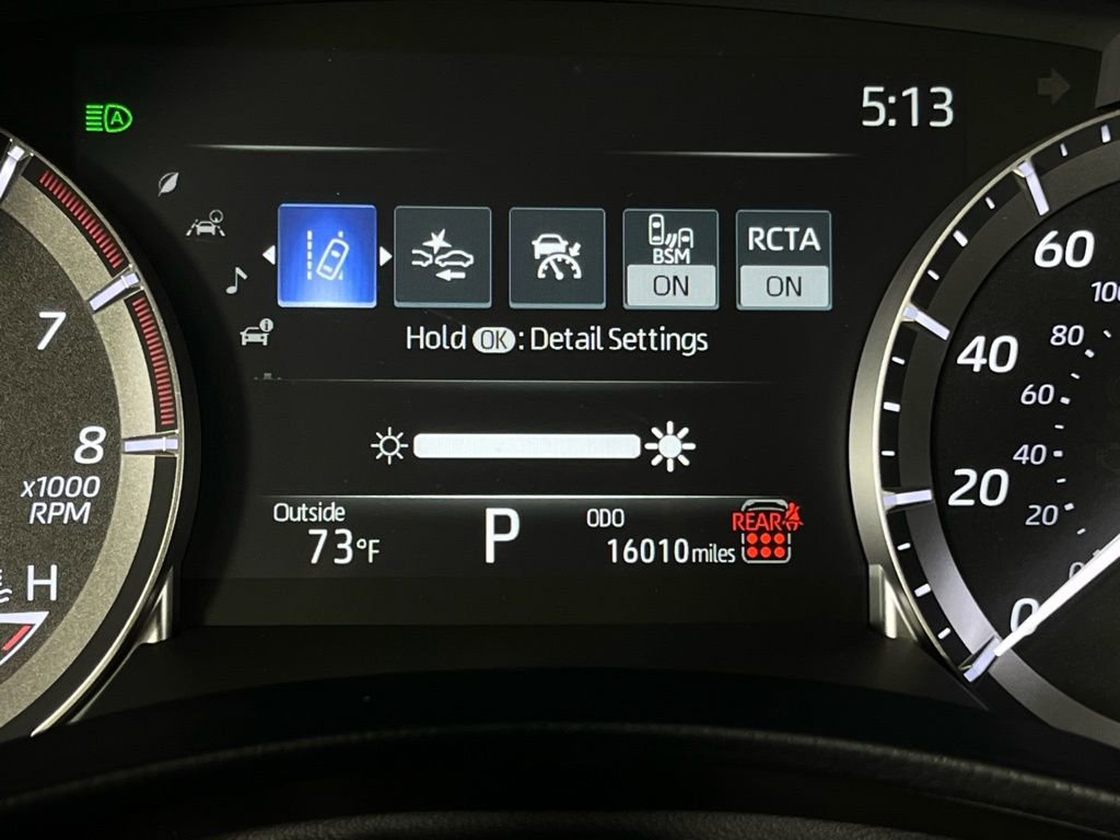 Used 2025 Toyota Highlander XLE image 15