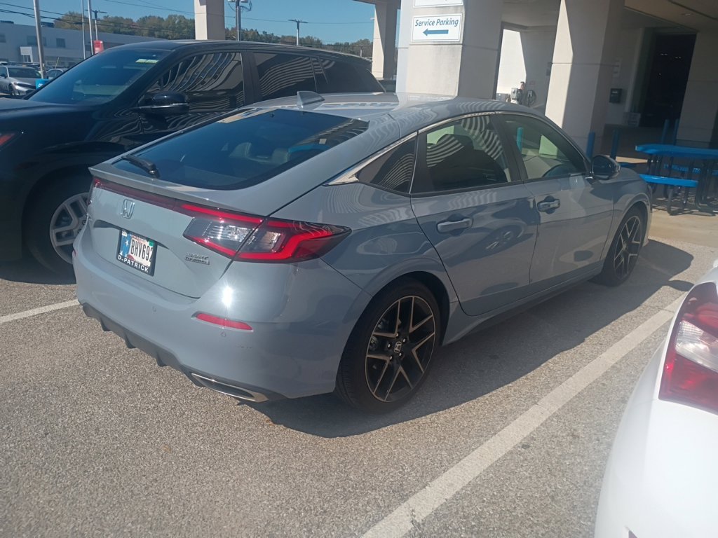 Used 2024 Honda Civic Sport Touring image 5