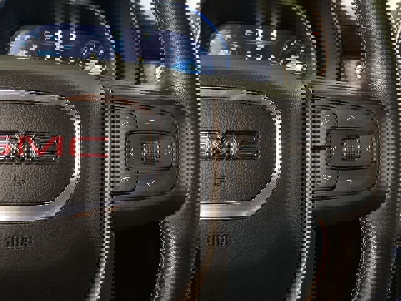 Used 2022 GMC Yukon AT4 image 21