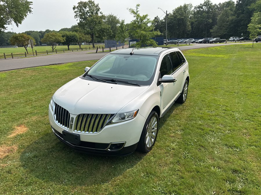 Used 2012 Lincoln MKX AWD image 8