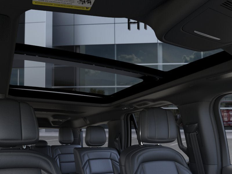 New 2026 Lincoln Navigator L Reserve AWD/4WD image 22