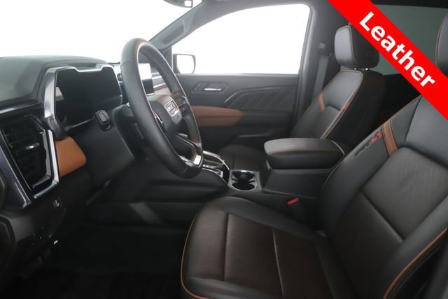 Used 2024 GMC Canyon AT4 w/ AT4 Premium Package image 16