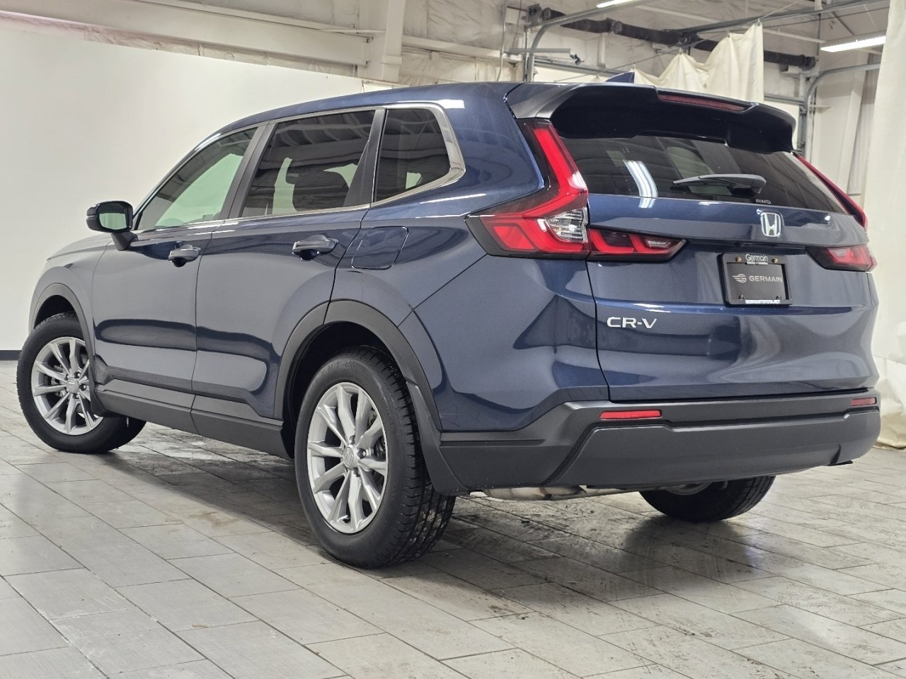 Used 2023 Honda CR-V EX image 15