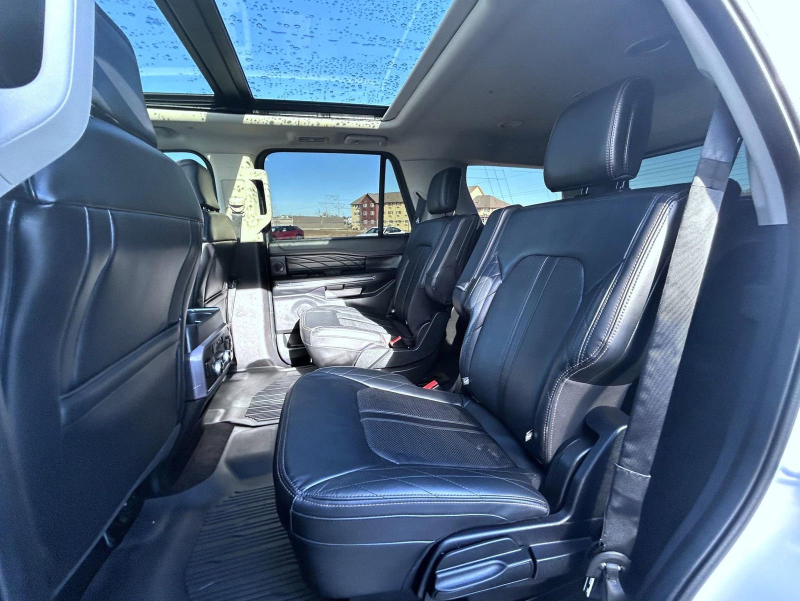 Used 2021 Ford Expedition Platinum image 20