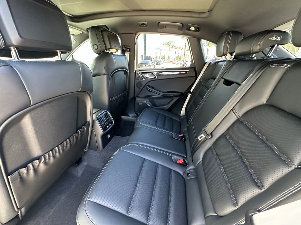 Used 2026 Porsche Macan S image 37