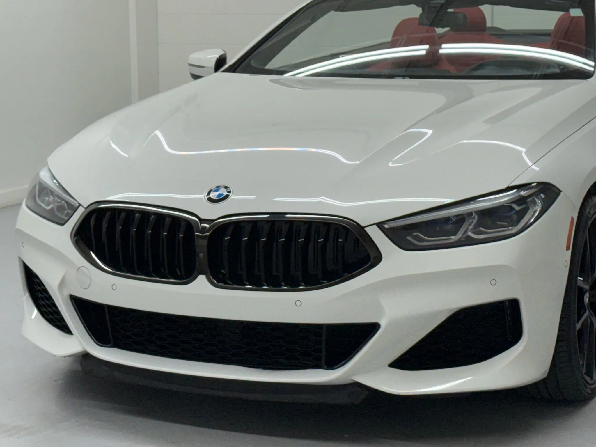 Used 2019 BMW M850i xDrive Convertible w/ Driver Assistance Package image 9
