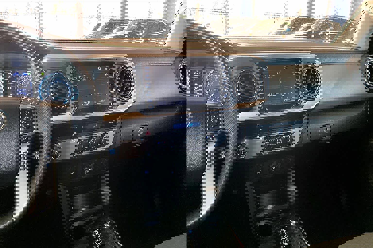 Used 2023 Toyota Tacoma SR5 image 12