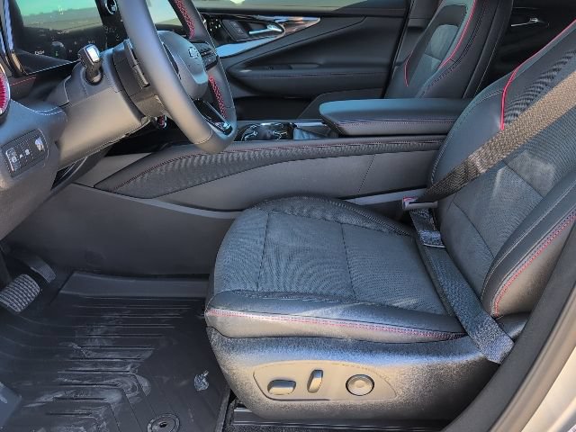 New 2026 Chevrolet Blazer EV RS AWD/4WD image 12