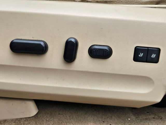 Used 2010 Ford Expedition Eddie Bauer RWD image 10