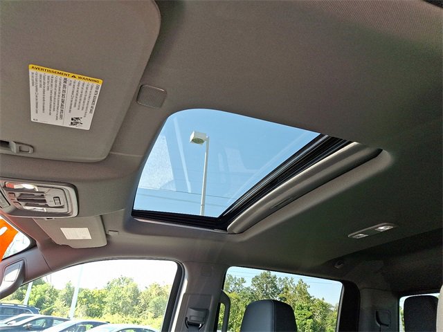 New 2026 GMC Sierra 1500 SLT w/ SLT Premium Package image 10