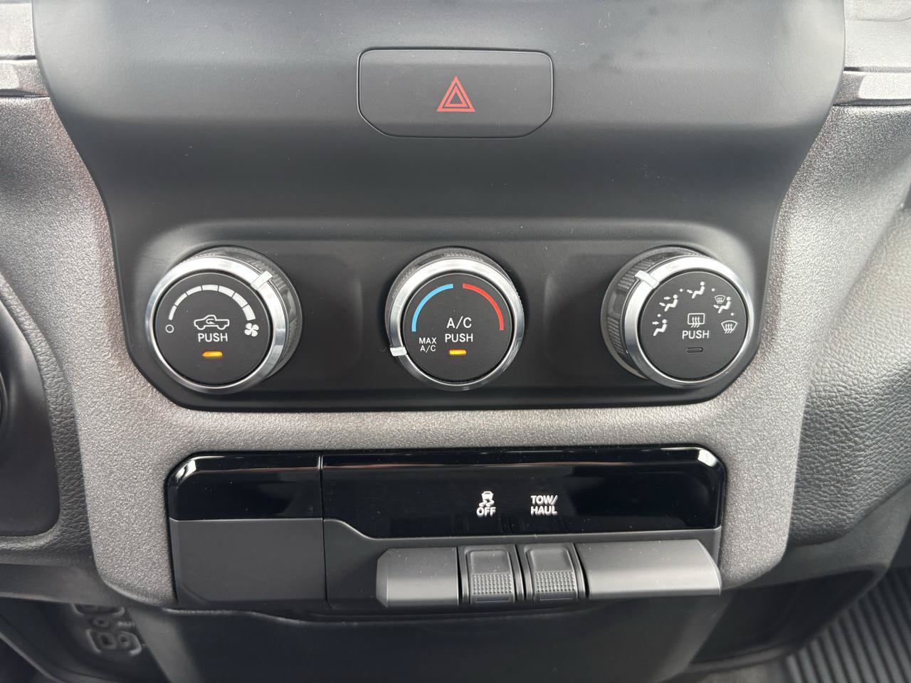 Used 2024 RAM 1500 Tradesman w/ Night Edition AWD/4WD image 25