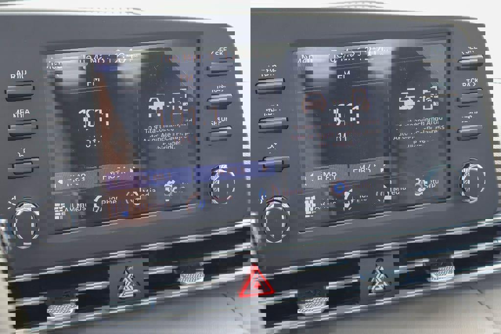 New 2026 Hyundai Elantra Sport image 5