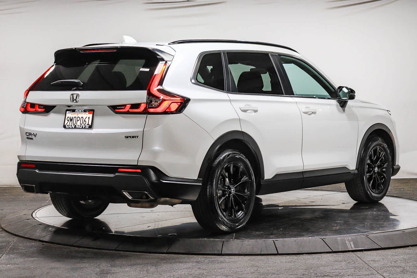 Used 2024 Honda CR-V Sport image 4