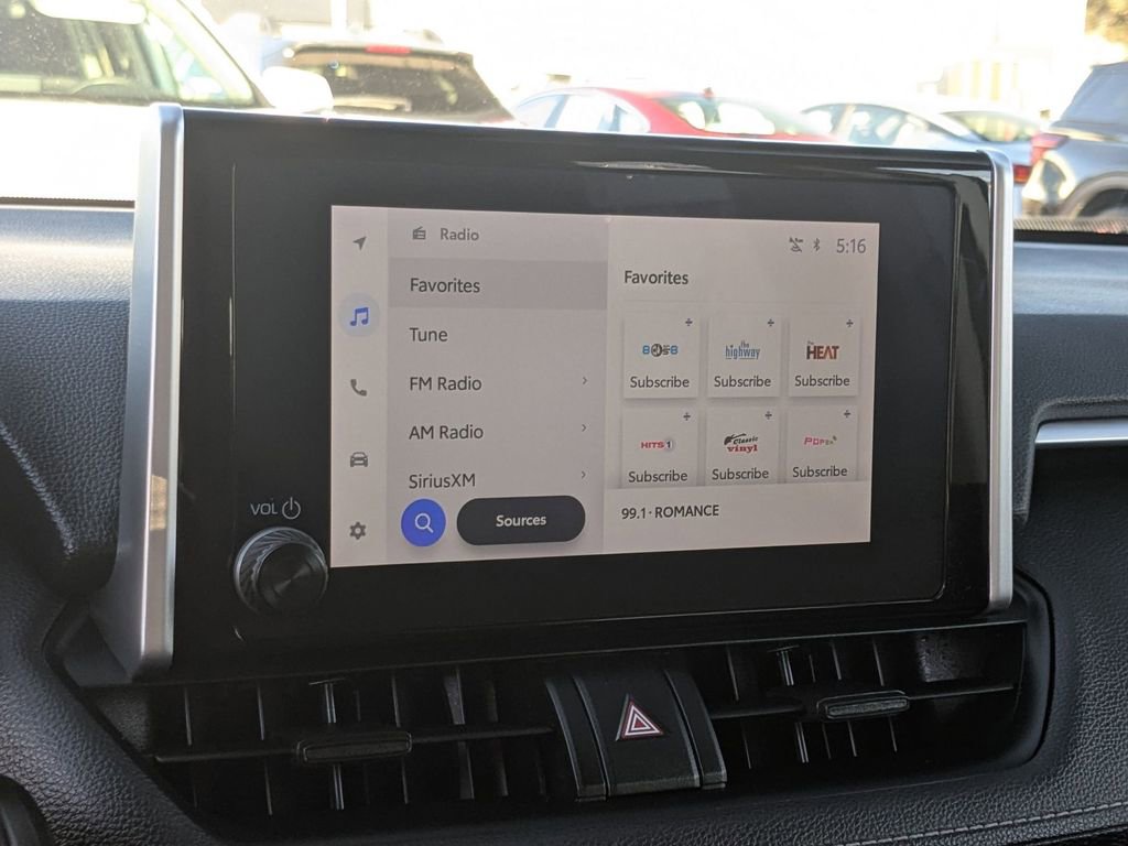 Used 2025 Toyota RAV4 XLE image 18