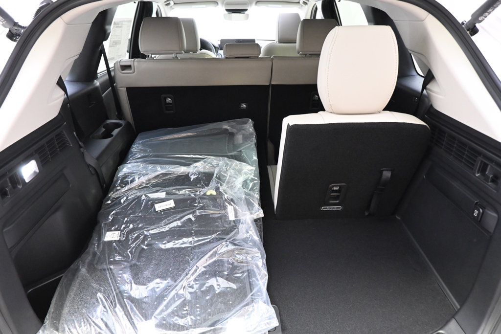 New 2026 MAZDA CX-90 3.3 Turbo w/ Preferred Package AWD/4WD image 19