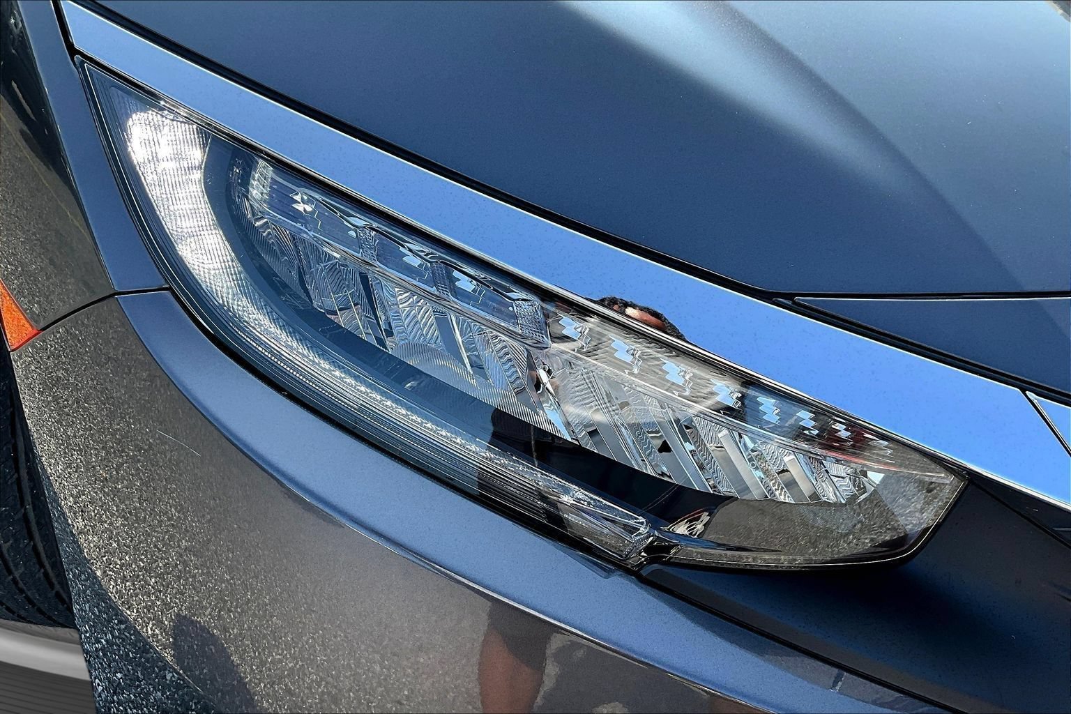 Used 2018 Honda Civic Touring image 31