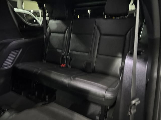Used 2023 GMC Yukon Denali w/ Advanced Technology Package AWD/4WD image 38