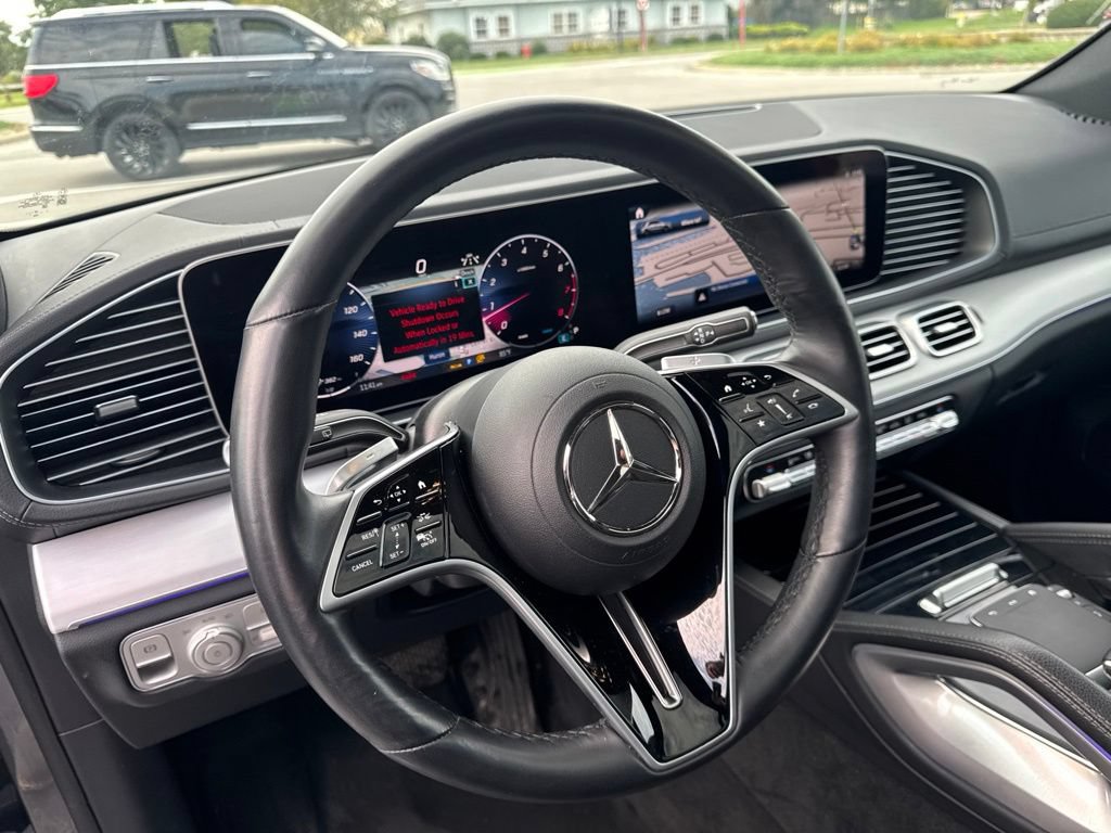 Used 2026 Mercedes-Benz GLE 350 4MATIC w/ Driver Assistance Package image 12