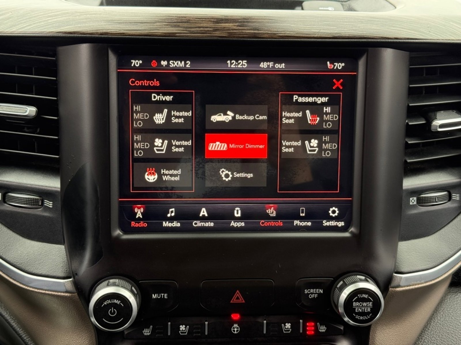 Used 2019 RAM 1500 Laramie image 26