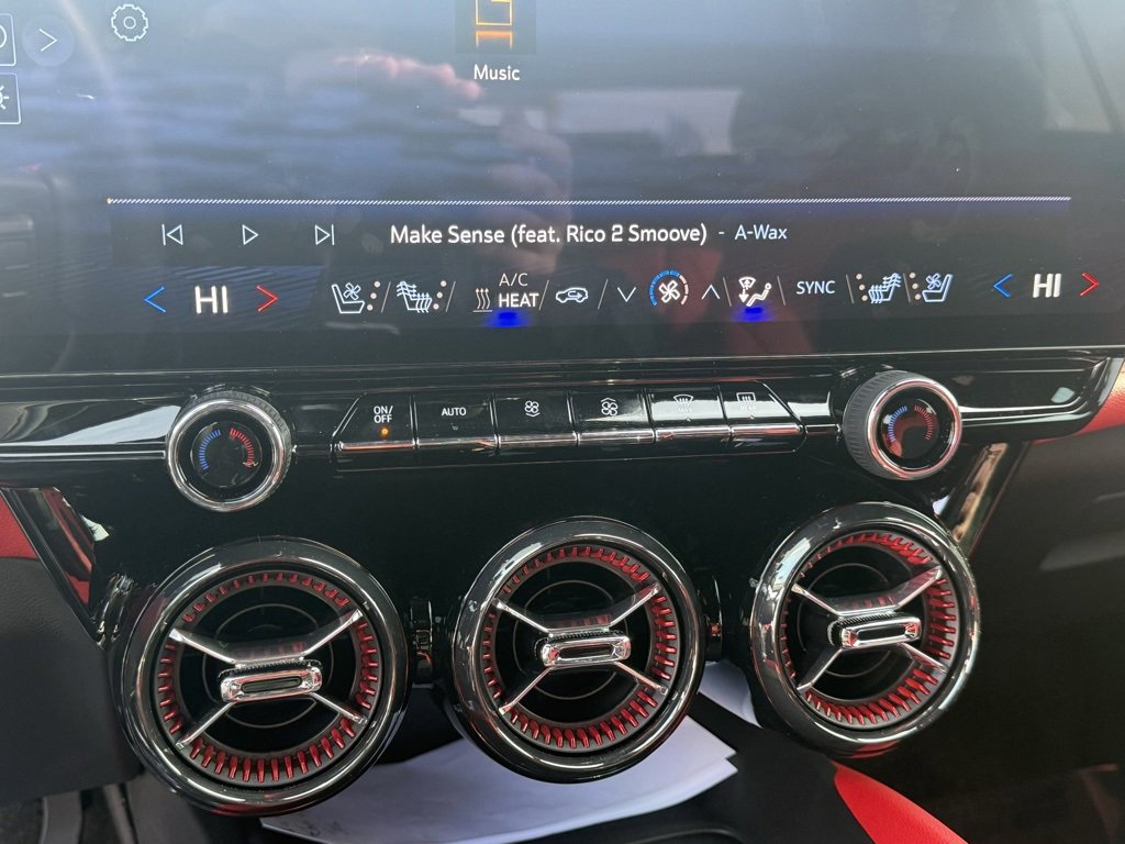 Used 2024 Chevrolet Blazer EV RS image 19