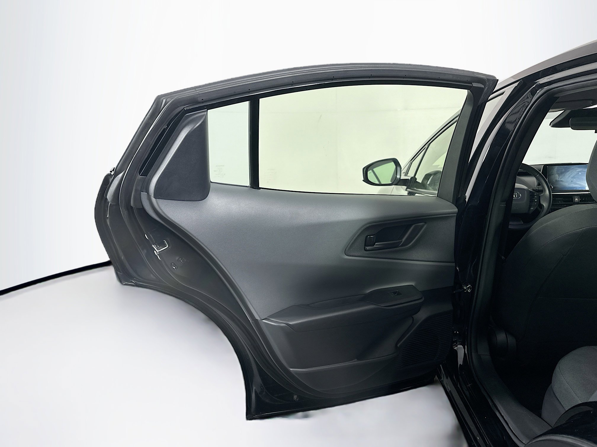 Used 2024 Toyota Prius LE image 26