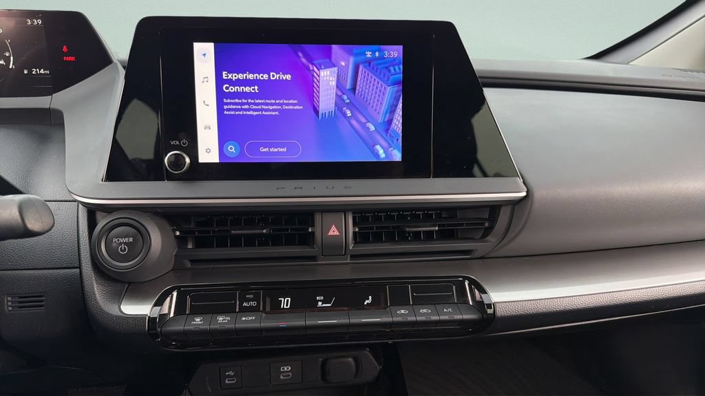 Used 2025 Toyota Prius LE FWD image 21