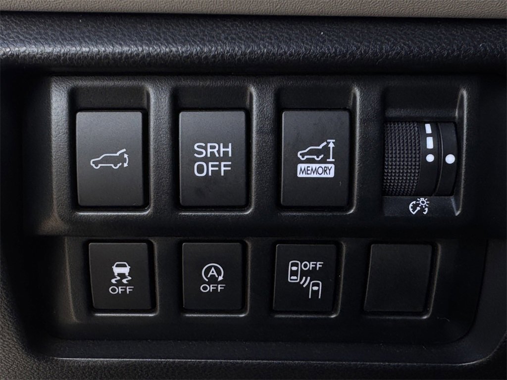 Used 2024 Subaru Forester Limited image 23