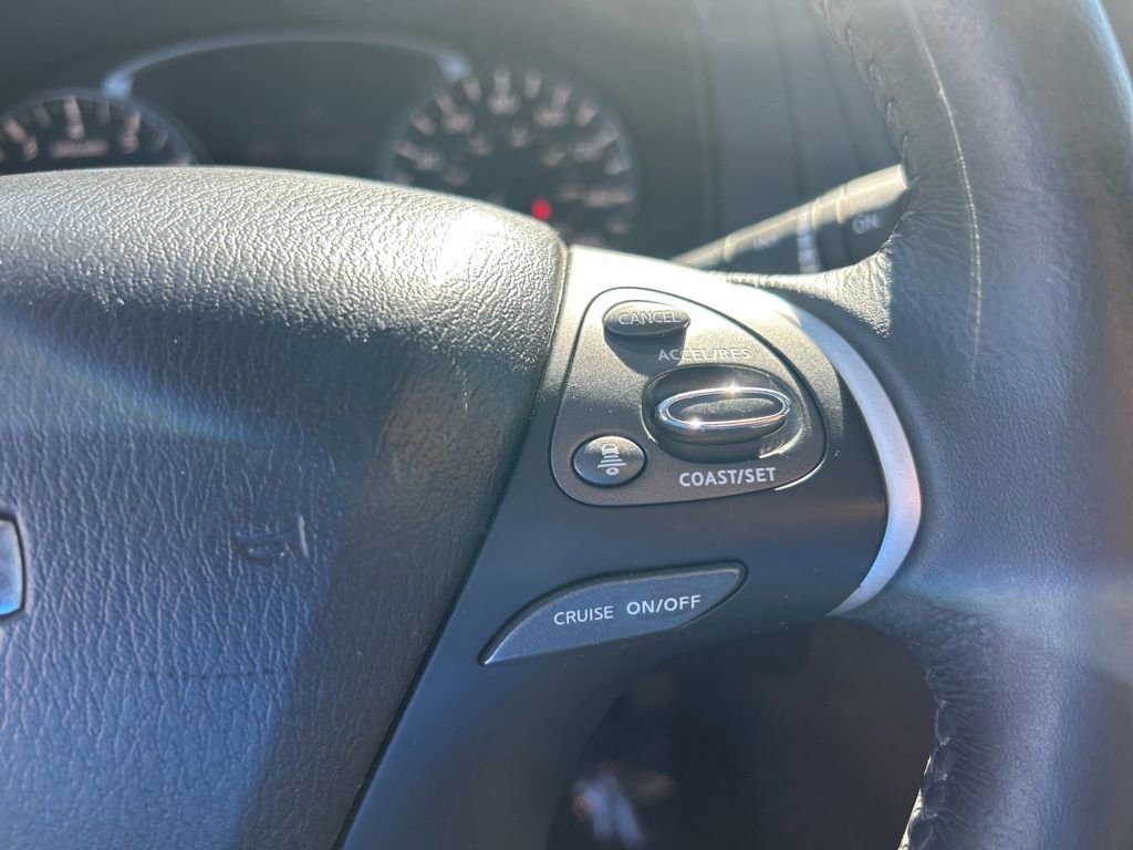 Used 2019 Nissan Pathfinder SL w/ Cargo Package image 46